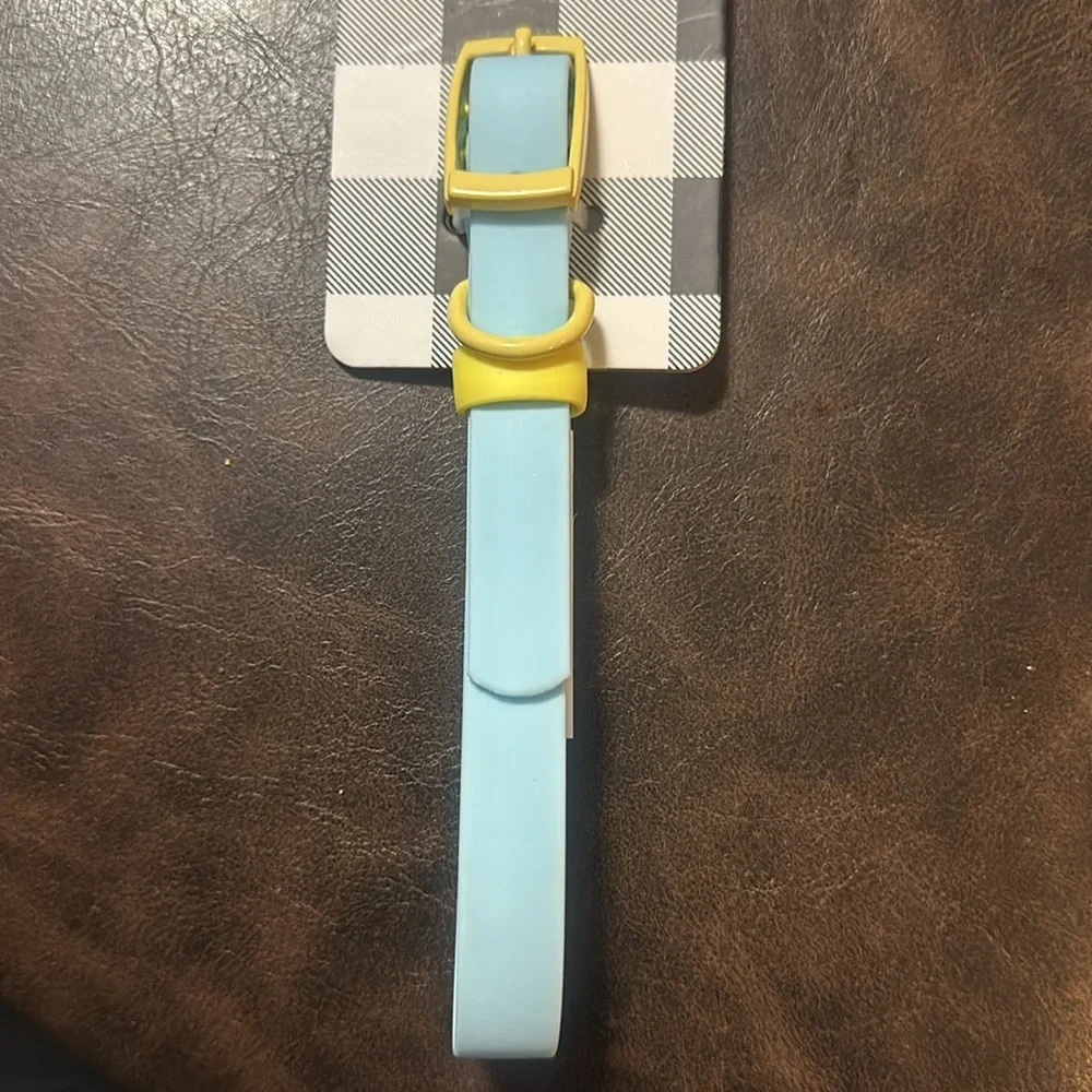 WOOF SILICON COLLAR: BLUE/YELLOW: NEW IN PACKAGE: SIZE SMALL (10-14 in)